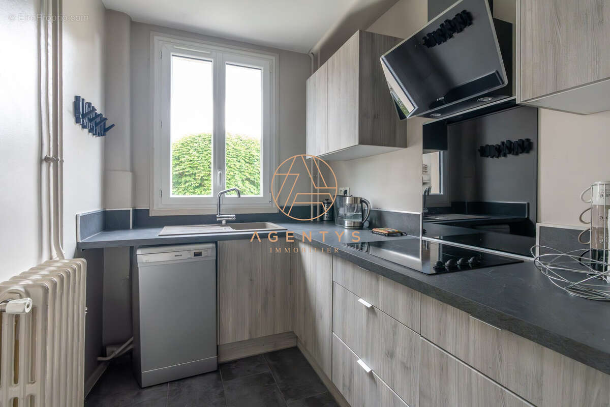 Appartement à LE PERREUX-SUR-MARNE