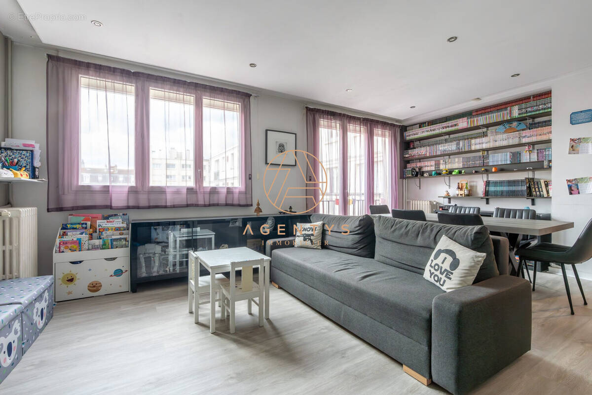 Appartement à LE PERREUX-SUR-MARNE