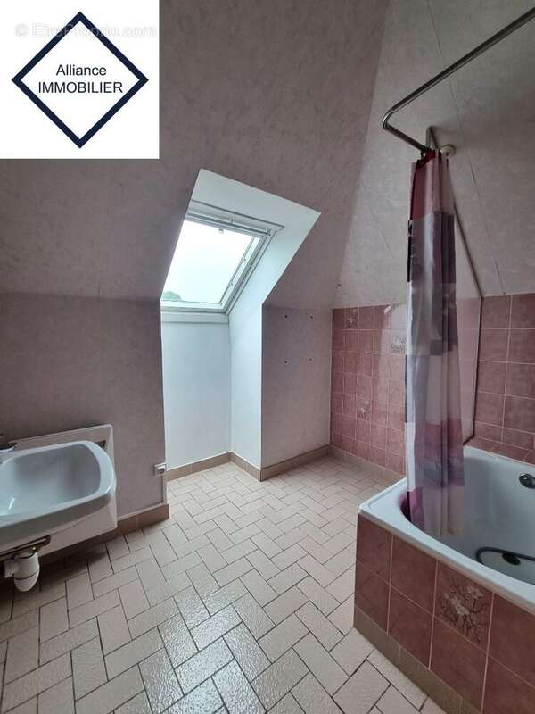 Maison à MONTAUBAN-DE-BRETAGNE