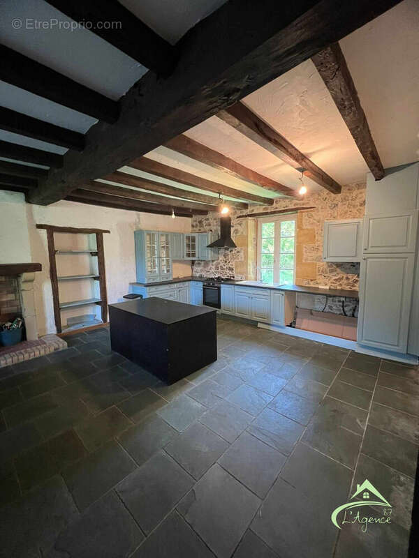 Maison à SAINT-MAURICE-DES-LIONS