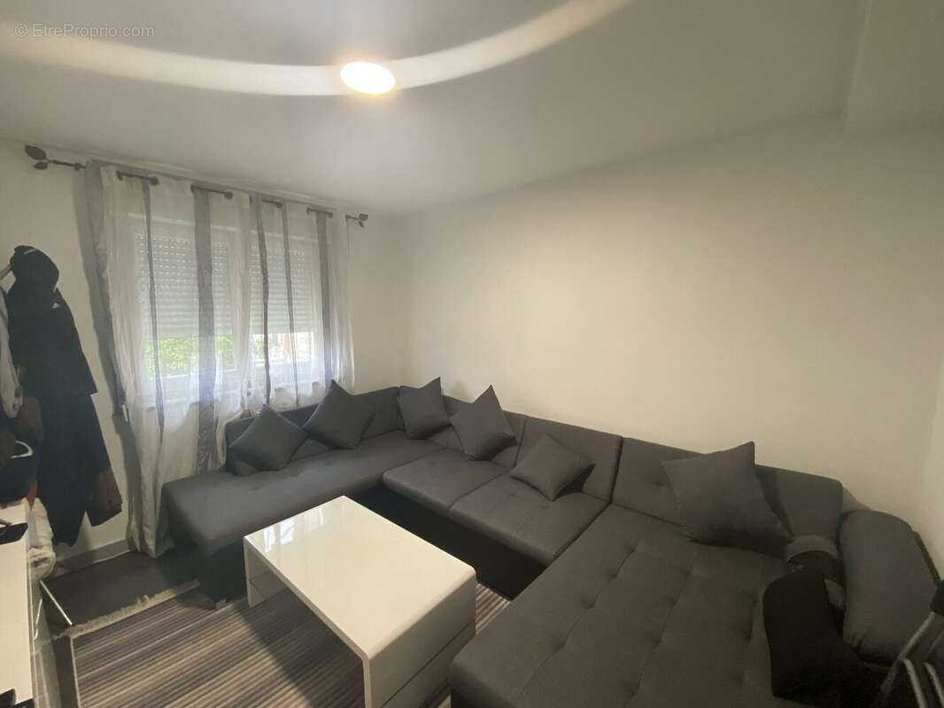 Maison à LA RICAMARIE