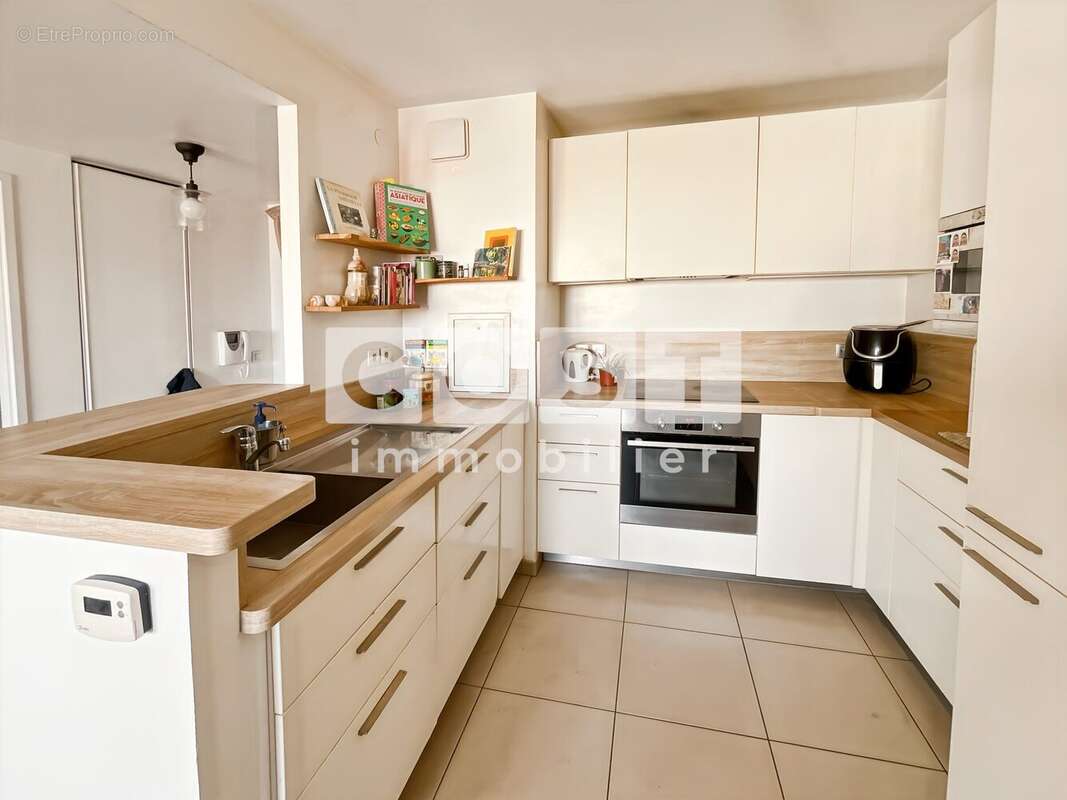 Appartement à BOIS-COLOMBES