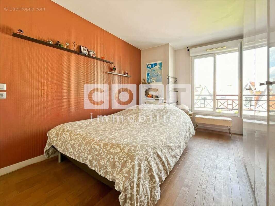 Appartement à BOIS-COLOMBES