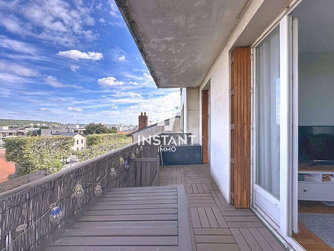 Appartement à LE PERREUX-SUR-MARNE