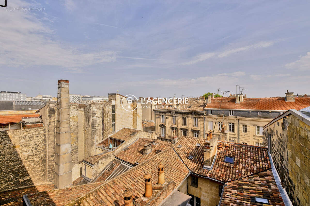 Appartement à BORDEAUX