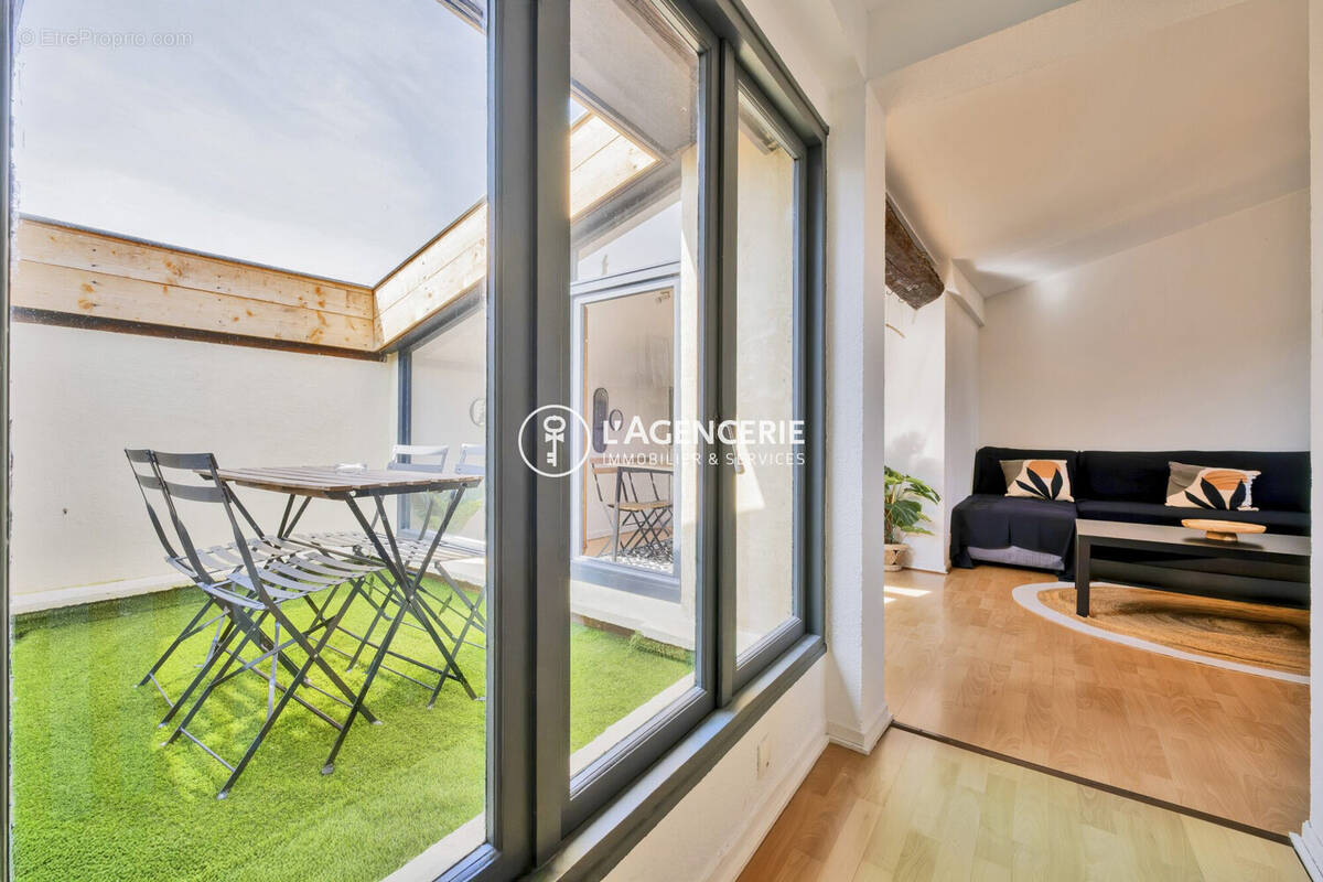 Appartement à BORDEAUX