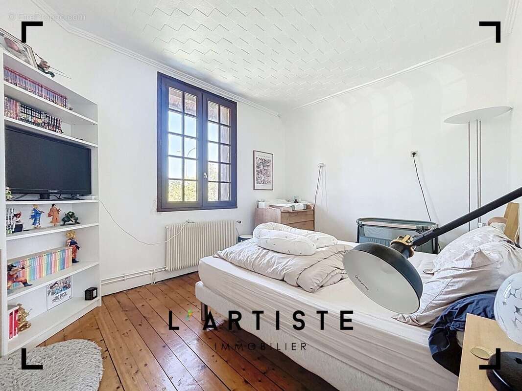 Maison à SAINT-ETIENNE-DU-ROUVRAY