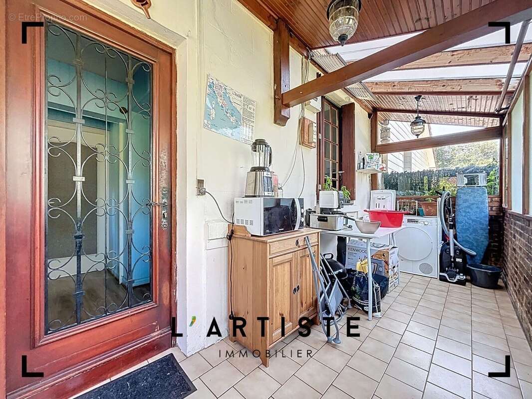 Maison à SAINT-ETIENNE-DU-ROUVRAY