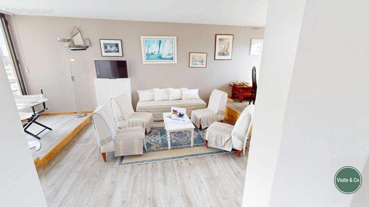 Appartement à COURSEULLES-SUR-MER