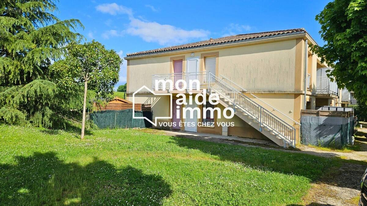 Appartement à SAINT-QUENTIN-DE-BARON