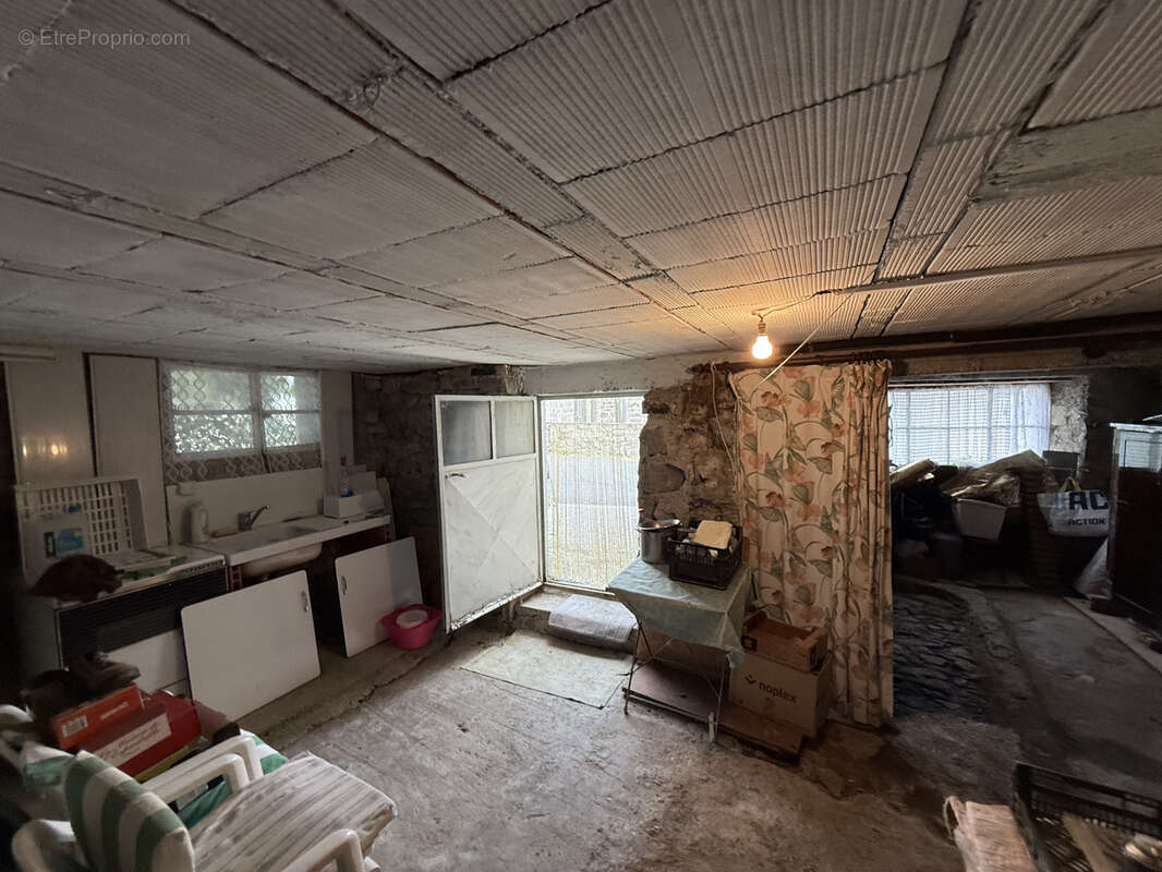 Maison à SAINT-FRONT