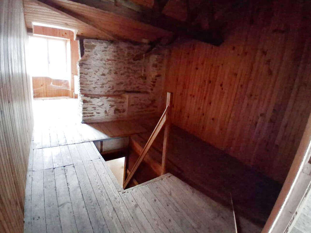 Maison à SUCE-SUR-ERDRE