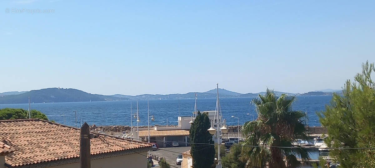 Appartement à LE PRADET