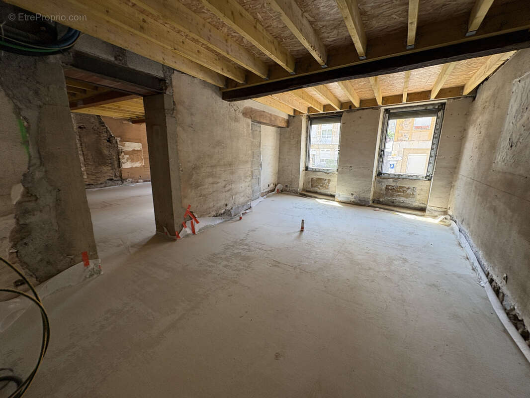 Appartement à SAINT-ROMAIN-DE-POPEY