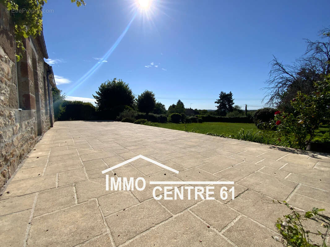 Maison à LA FERTE-MACE