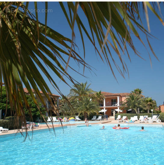 Appartement à GRIMAUD