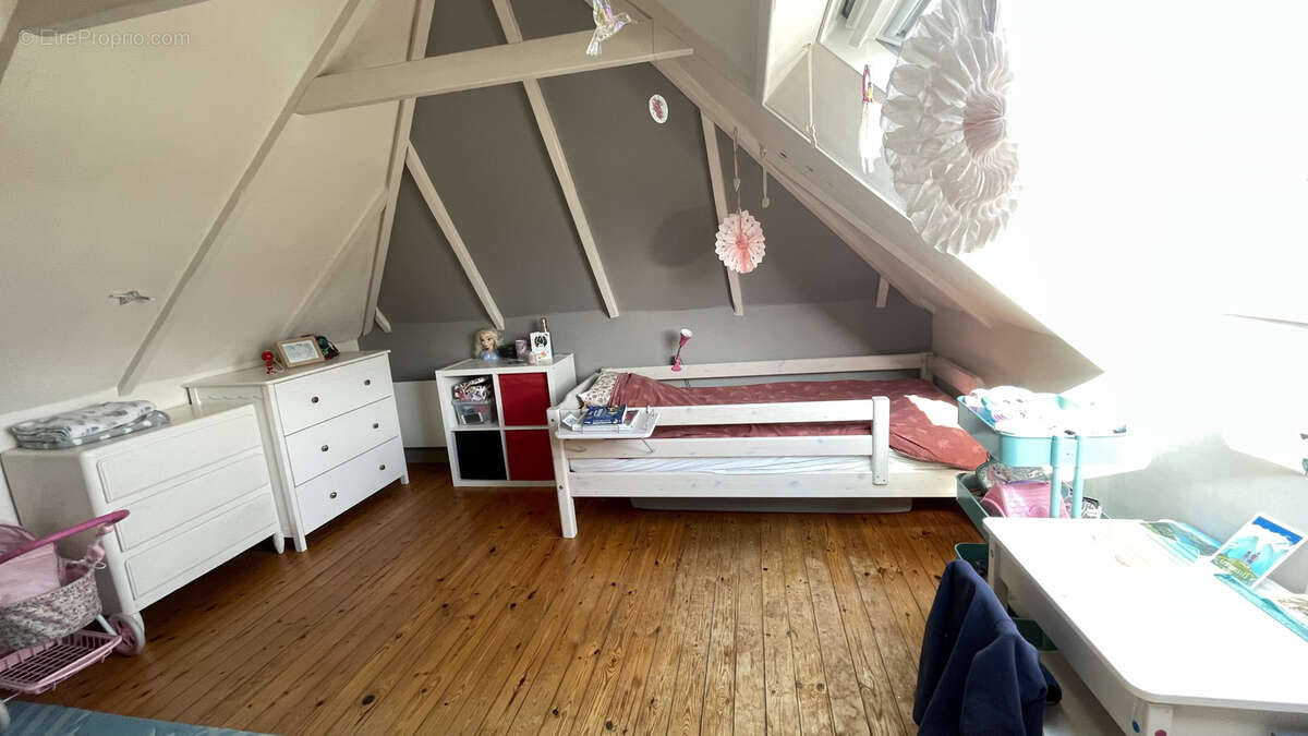 Maison à LE RELECQ-KERHUON