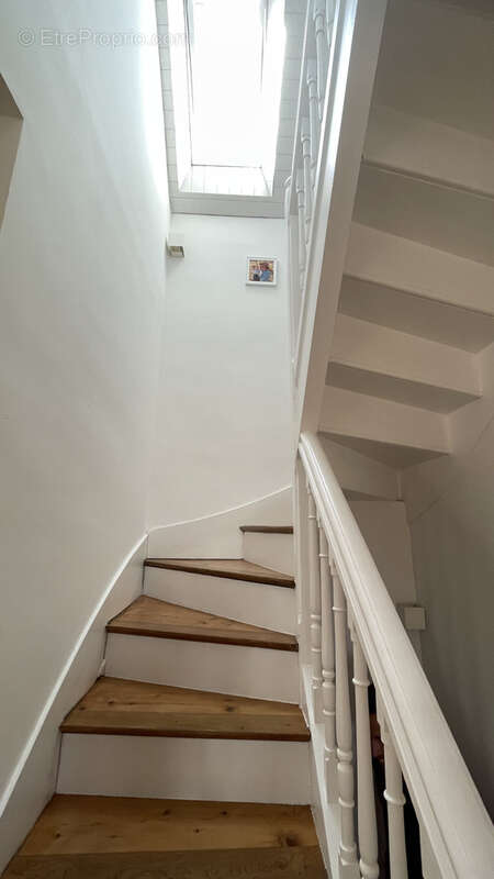 Maison à LE RELECQ-KERHUON