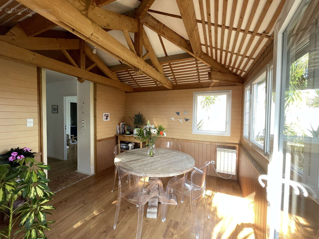 Maison à LE RELECQ-KERHUON