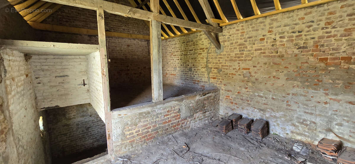 Maison à HAUTVILLERS-OUVILLE