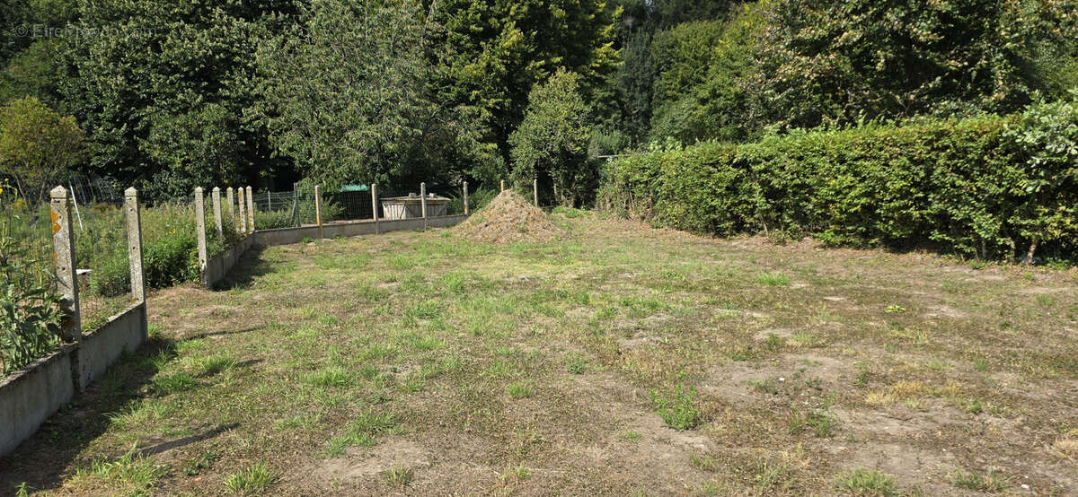 Maison à HAUTVILLERS-OUVILLE