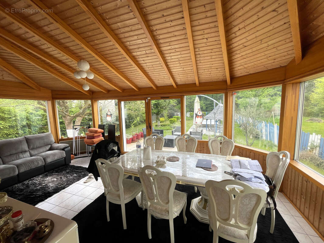 Maison à SAINTE-LUCE-SUR-LOIRE