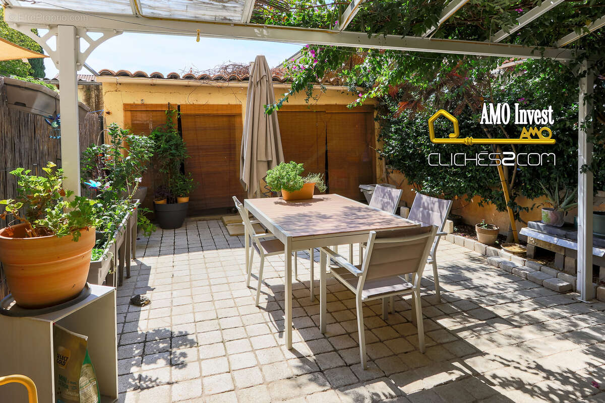 Maison à CHATEAURENARD