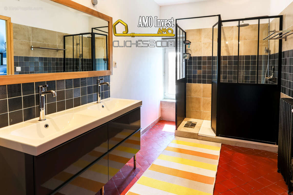 Maison à CHATEAURENARD