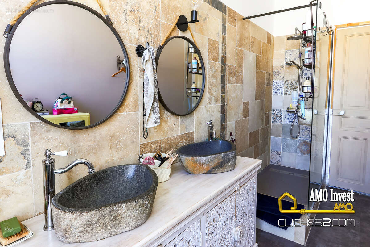 Maison à CHATEAURENARD