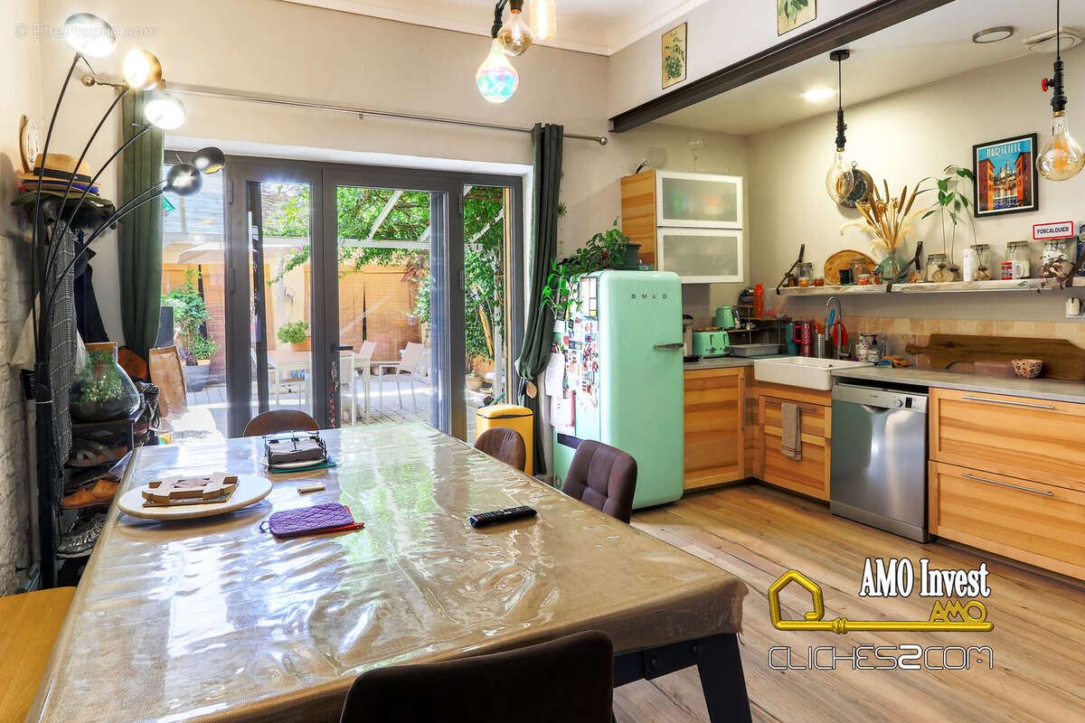 Maison à CHATEAURENARD