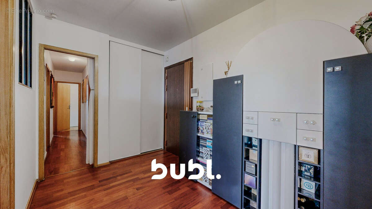 Appartement à RUEIL-MALMAISON