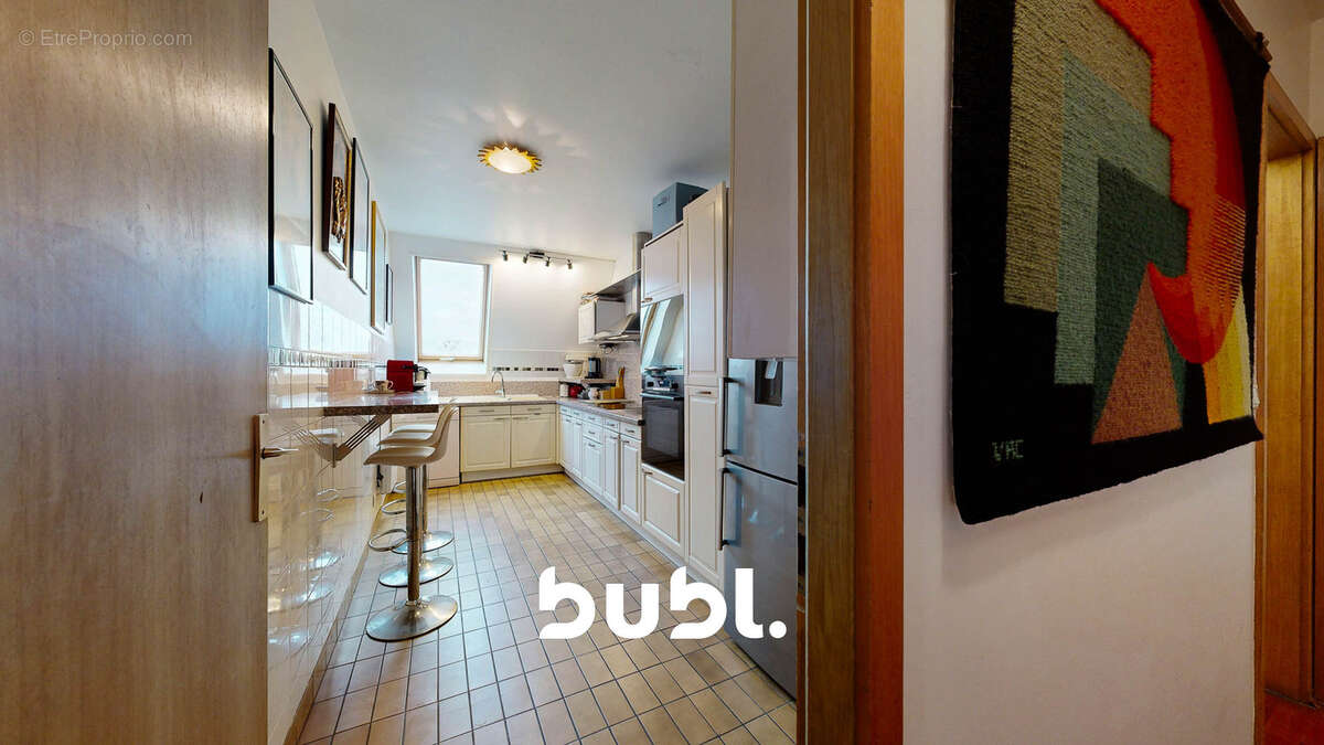 Appartement à RUEIL-MALMAISON