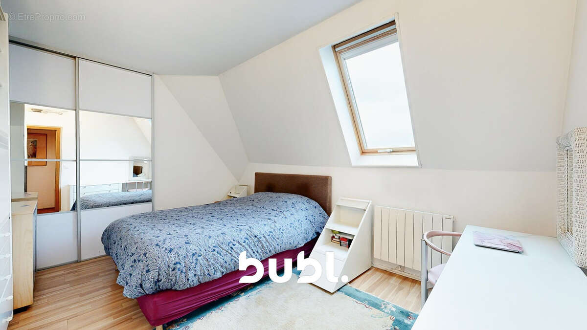 Appartement à RUEIL-MALMAISON