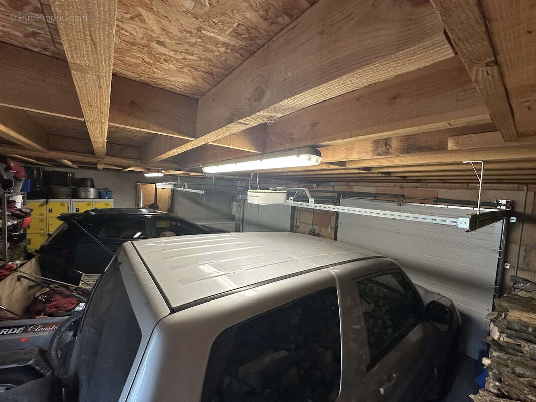 Maison à SAINT-DIDIER-EN-BRIONNAIS