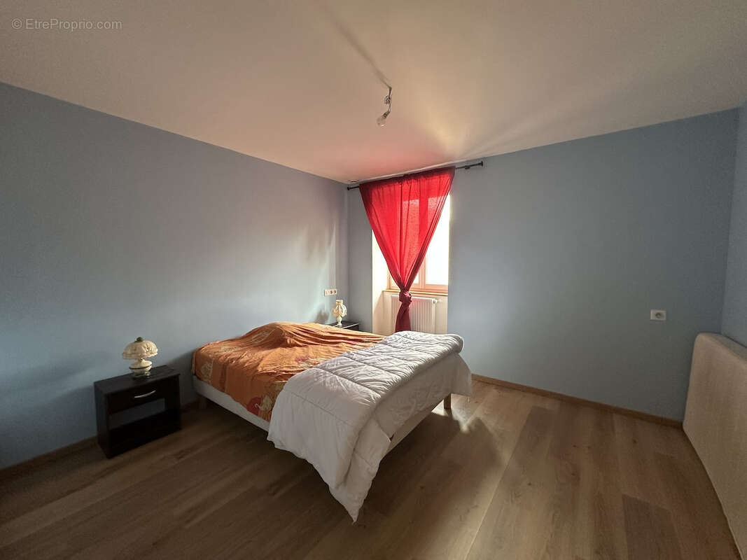 Maison à SAINT-DIDIER-EN-BRIONNAIS