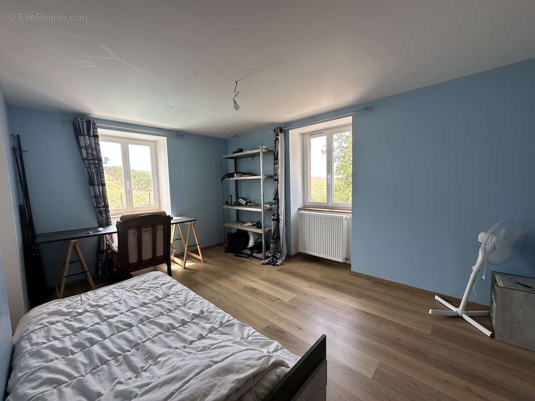 Maison à SAINT-DIDIER-EN-BRIONNAIS