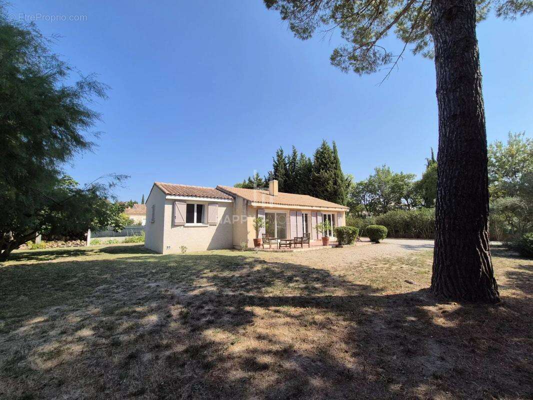 Maison à SAINT-ETIENNE-DU-GRES