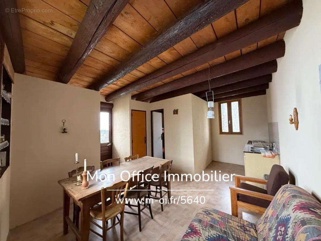 Maison à SAINT-MARTIN-DE-BELLEVILLE