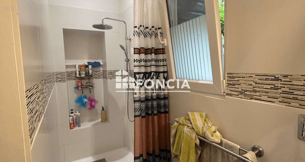 Maison à FONTCOUVERTE