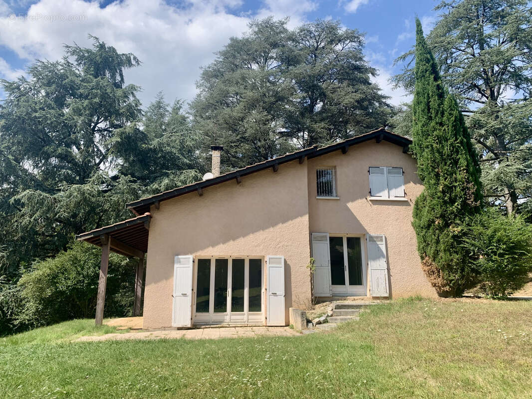 Maison à CHARBONNIERES-LES-BAINS