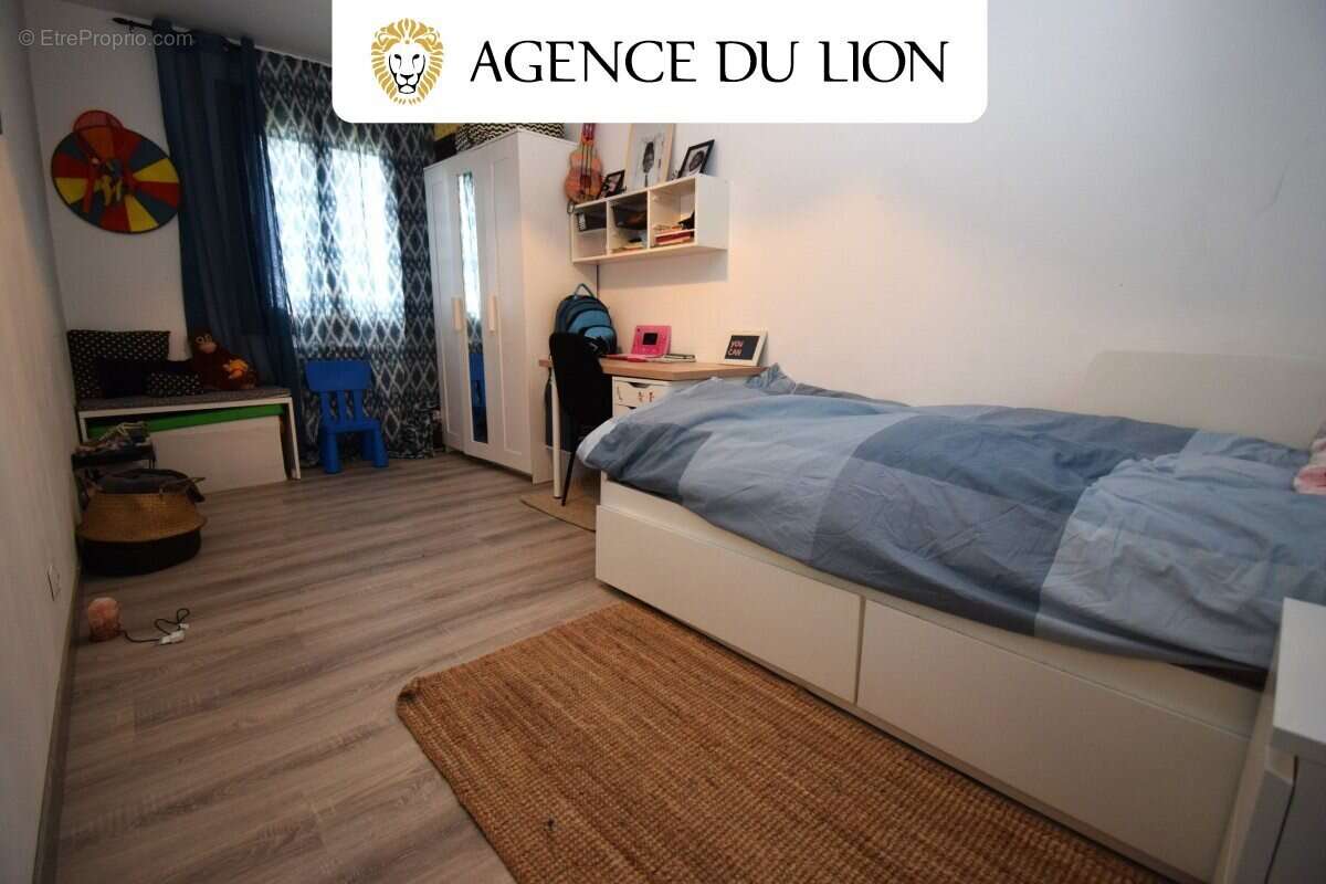 Maison à VERT-EN-DROUAIS