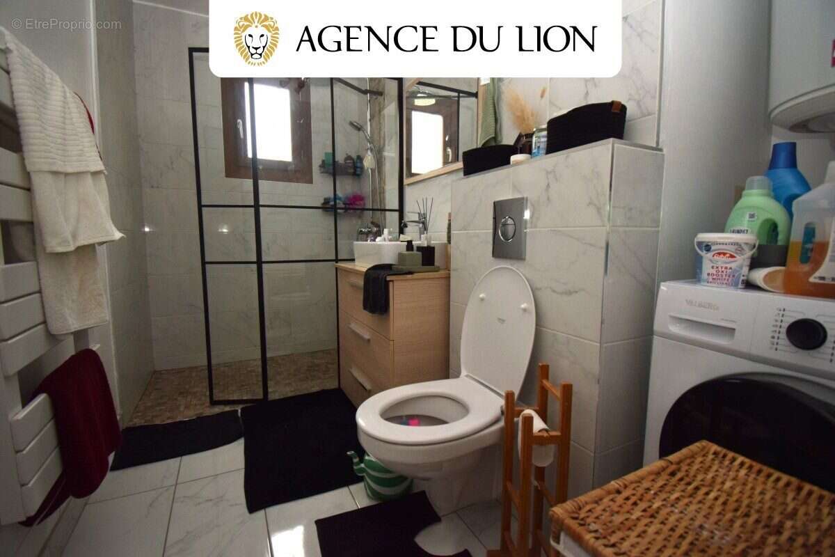 Maison à VERT-EN-DROUAIS