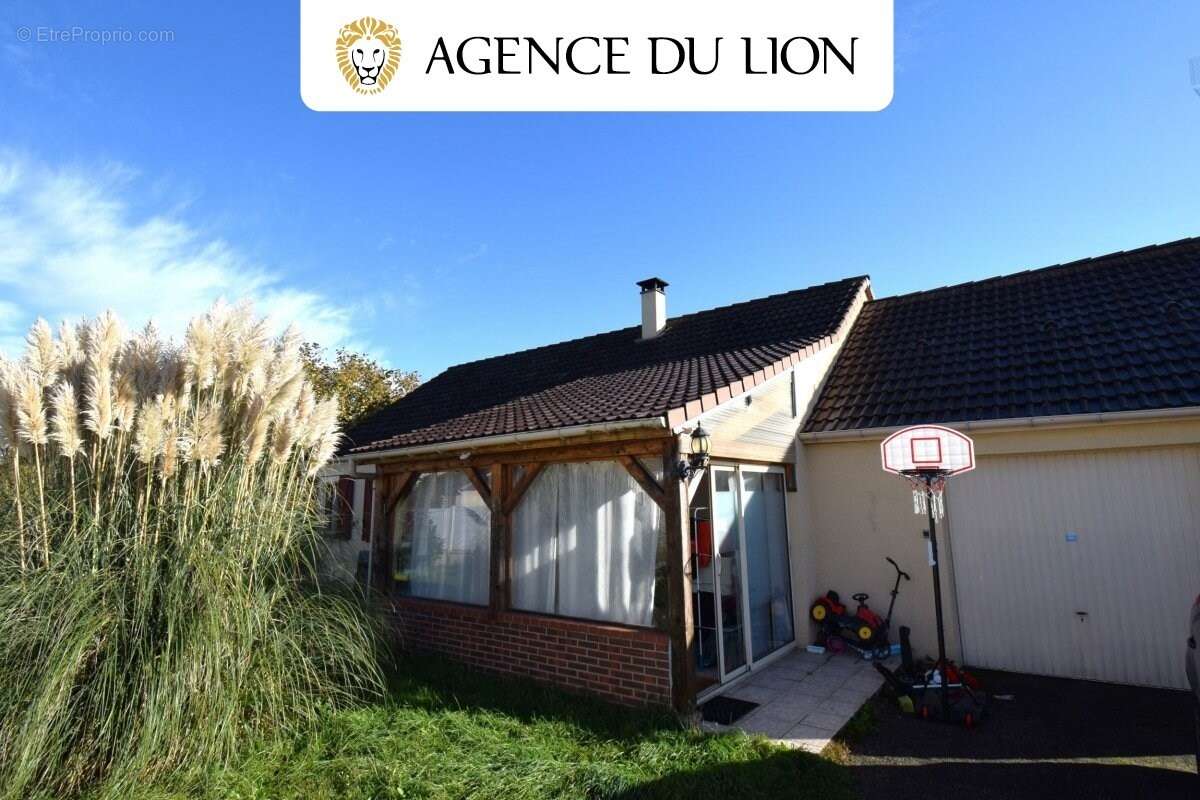 Maison à VERT-EN-DROUAIS