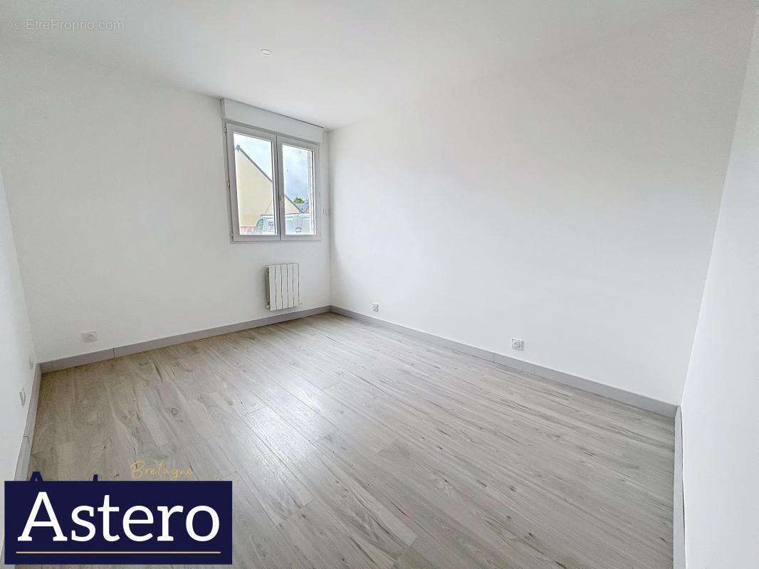 Maison à LA VICOMTE-SUR-RANCE