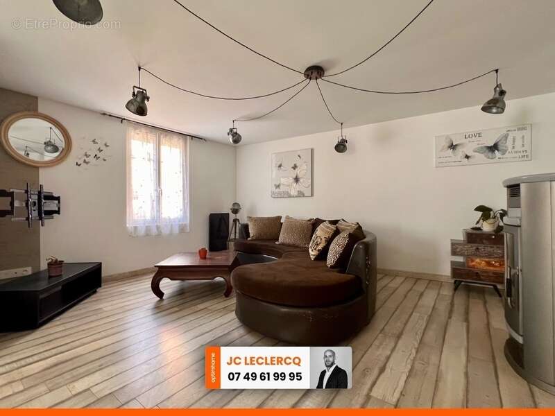 Maison à ECLARON-BRAUCOURT-SAINTE-LIVIERE