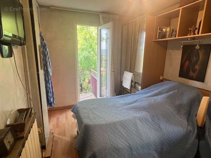 Maison à DECAZEVILLE