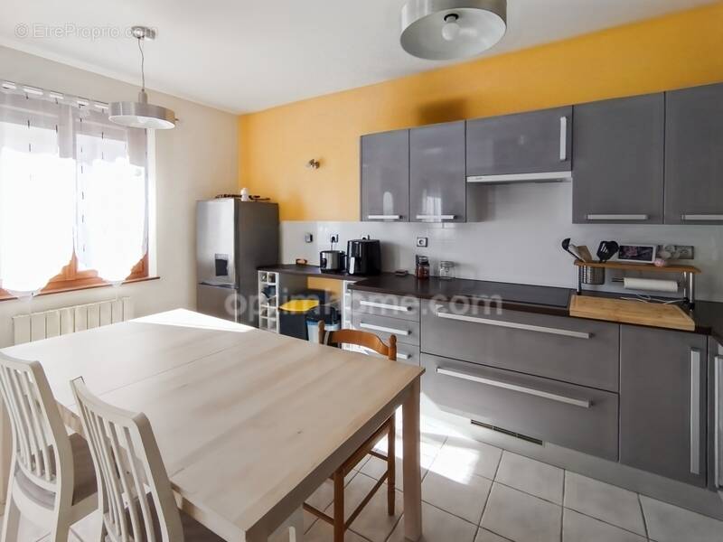 Maison à NEUVILLE-SAINT-AMAND