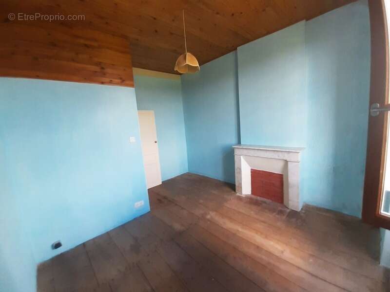 Maison à LIMOGNE-EN-QUERCY