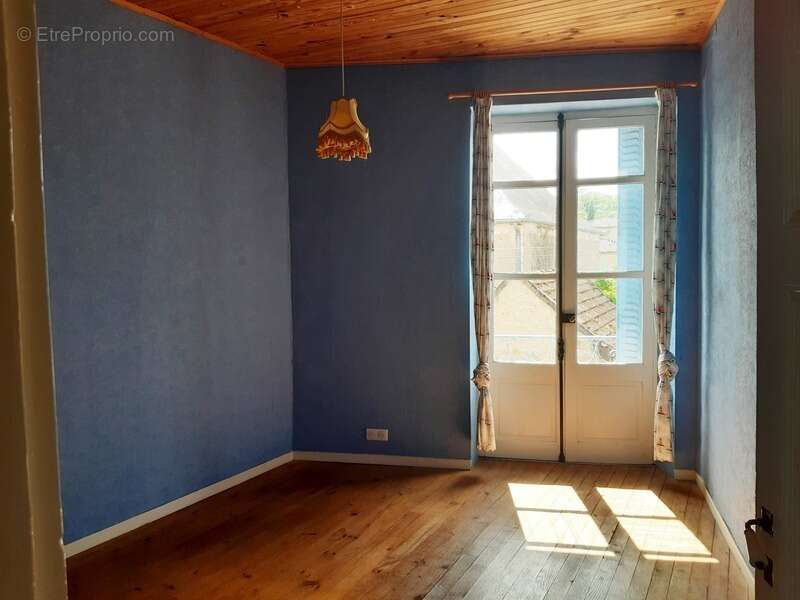 Maison à LIMOGNE-EN-QUERCY