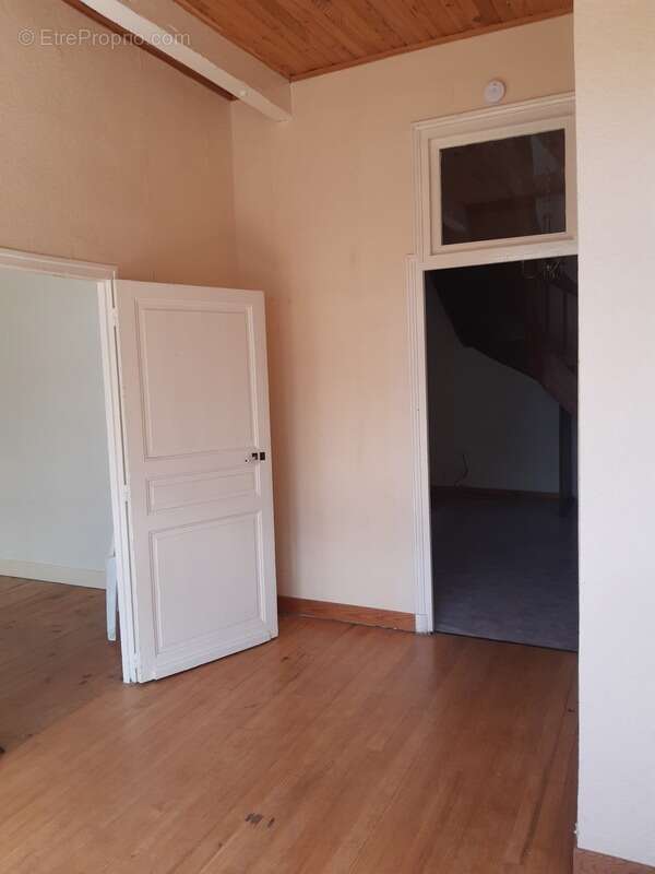 Maison à LIMOGNE-EN-QUERCY